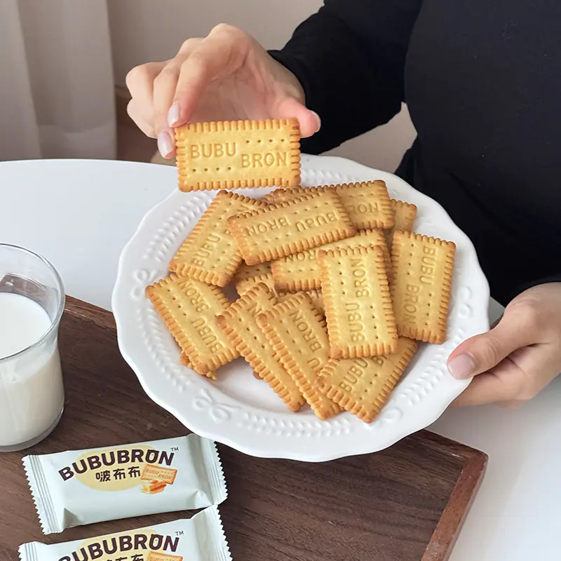 Sušenky s příchutí vaječného sýra s vysokým obsahem bílkovin DHA